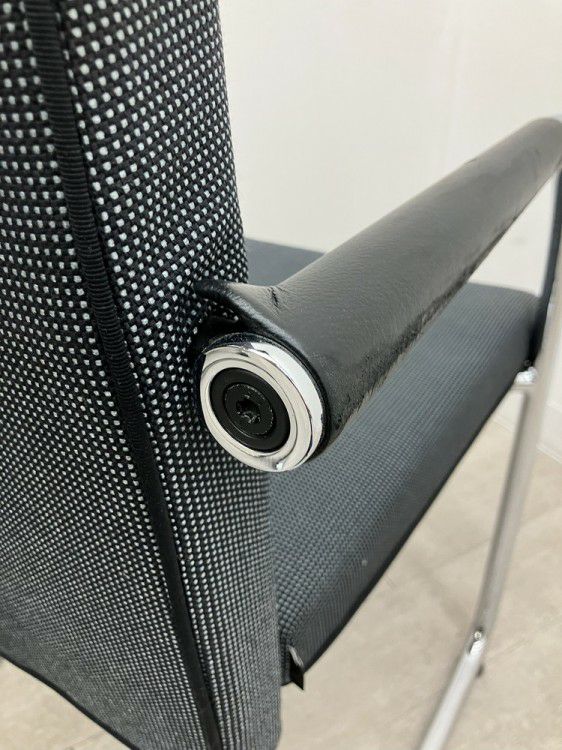 Vitra（ヴィトラ）Visasoft(ビザソフト)シリーズ ミーティングチェア 商品画像13