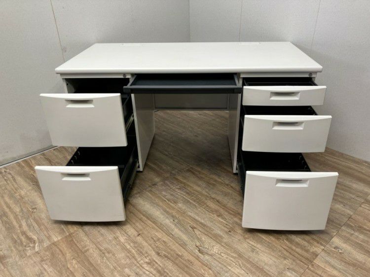 イトーキCZシリーズ 1400両袖デスク 商品画像4