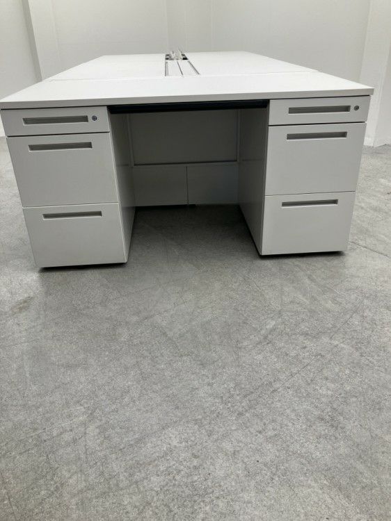 イトーキCZRシリーズ 5人用デスクセット 商品画像3