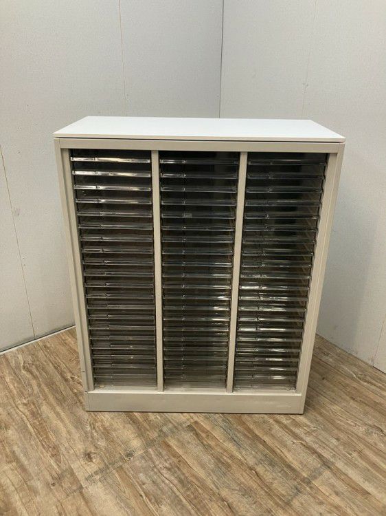 オカムラ42シリーズ 天板付A4クリアケース書庫 商品画像1