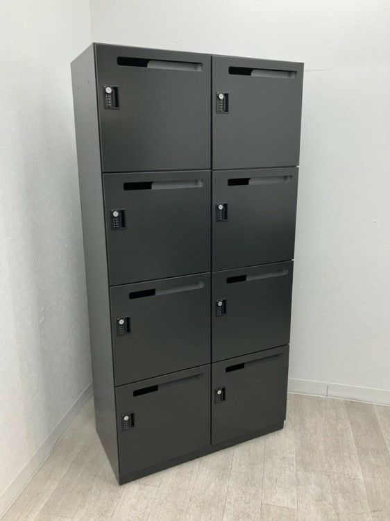 ウチダ（内田洋行）エルレージシリーズ 8人用パーソナルロッカー 商品画像1