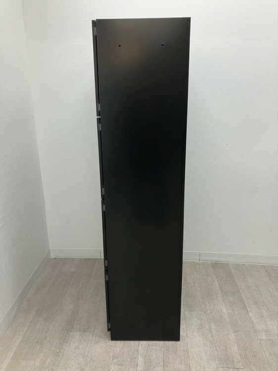 ウチダ（内田洋行）エルレージシリーズ 8人用パーソナルロッカー 商品画像5