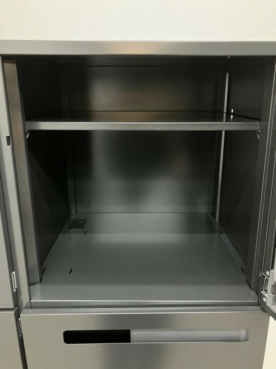 ウチダ（内田洋行）エルレージシリーズ 8人用パーソナルロッカー 商品画像9