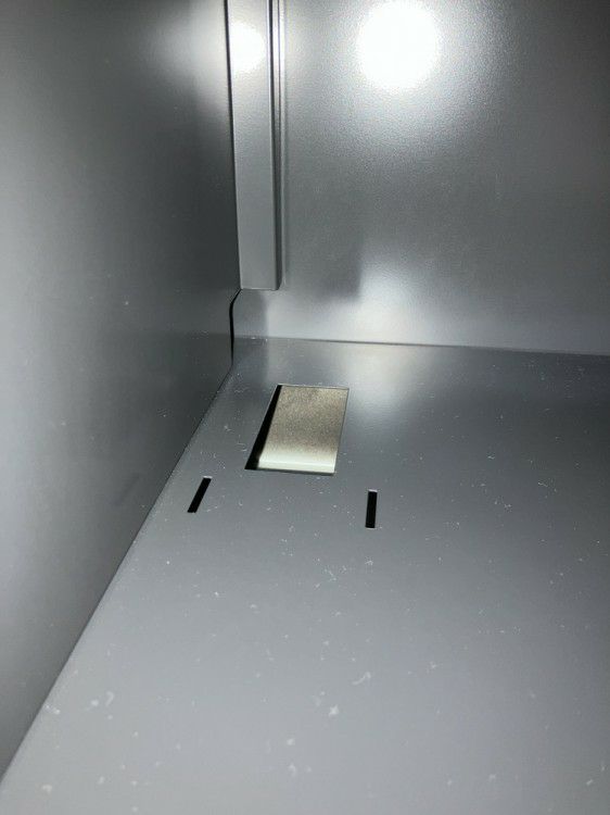 ウチダ（内田洋行）エルレージシリーズ 8人用パーソナルロッカー 商品画像11