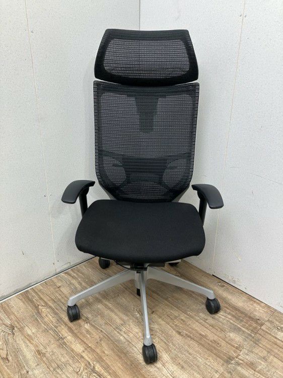 オカムラBaron(バロン)チェア 可動肘付バロンチェア 商品画像3