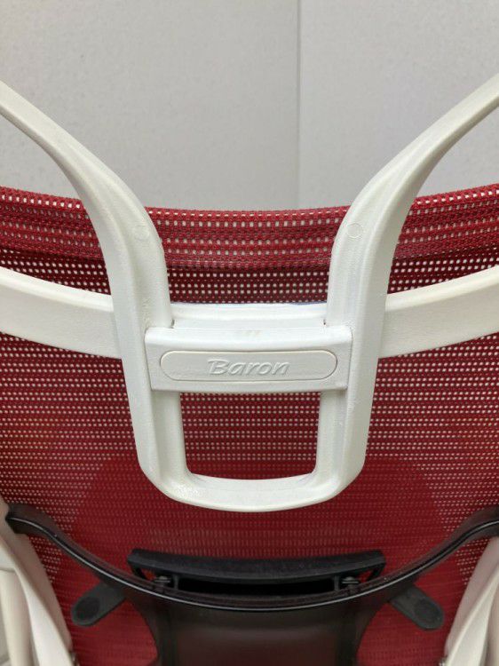 オカムラBaron(バロン)チェア 可動肘付バロンチェア 商品画像9