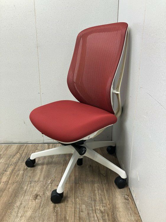 オカムラSylphy(シルフィー)チェア シルフィーチェア 商品画像1