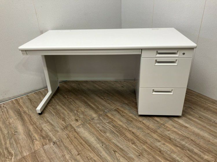 プラスリードシリーズ 1400片袖デスク 商品画像1