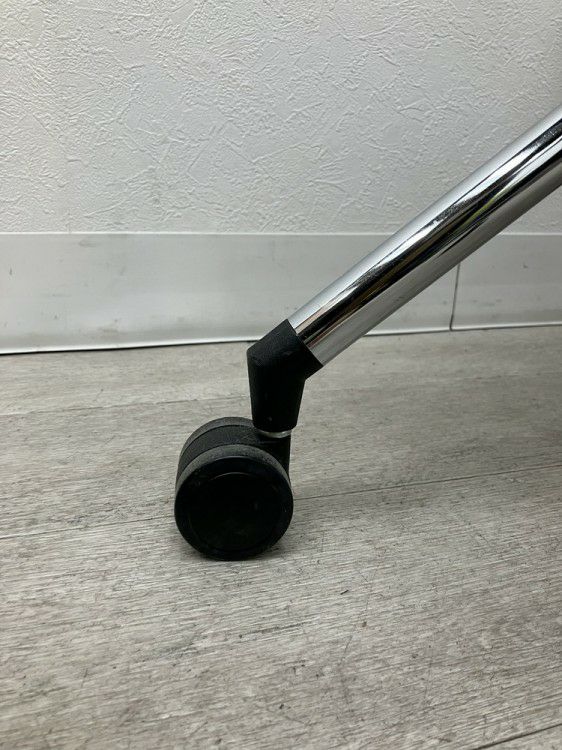 オカムラクリールシリーズ ネスティングチェア 商品画像10