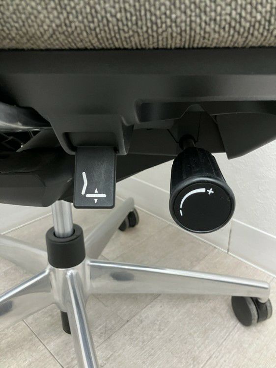 コクヨBezel(ベゼル)チェア 固定肘付ベゼルチェア 商品画像14