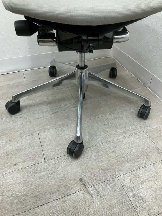 オカムラBaron(バロン)チェア バロンチェア 商品画像14