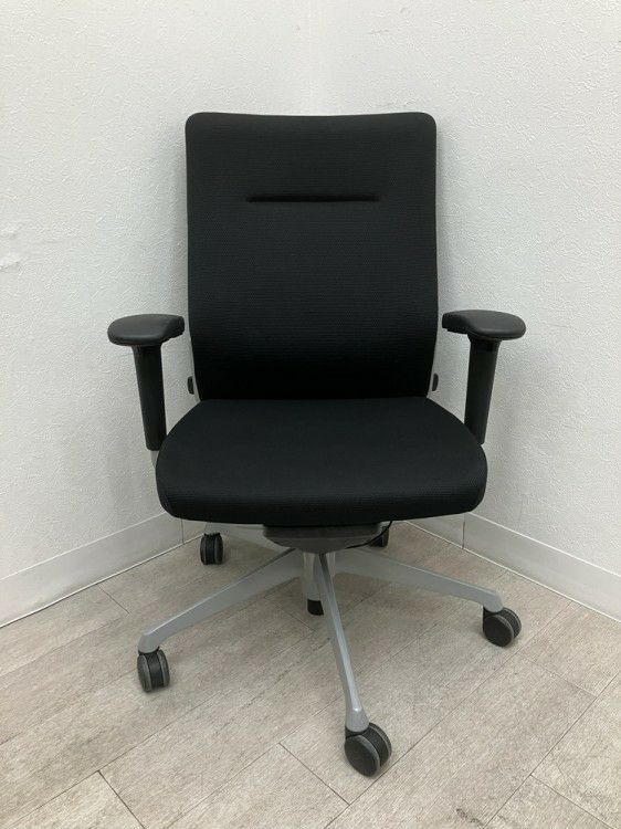 オカムラChoral（コーラル）チェア 可動肘付コーラルチェア 商品画像2