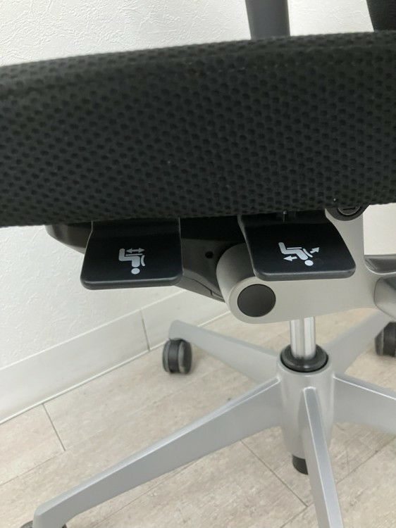 オカムラChoral（コーラル）チェア 可動肘付コーラルチェア 商品画像17