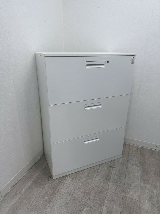 コクヨEDIA(エディア)シリーズ ラテラル書庫 商品画像1