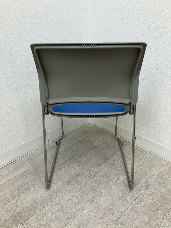 オカムラスタッキングチェア 商品画像4