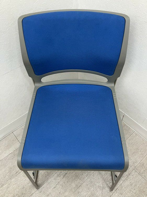 オカムラスタッキングチェア 商品画像6