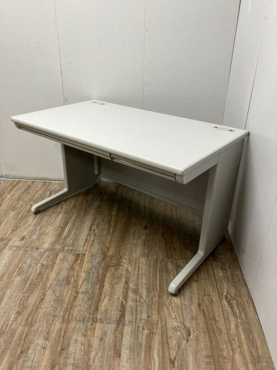 オカムラSDシリーズ 1200平デスク 商品画像2