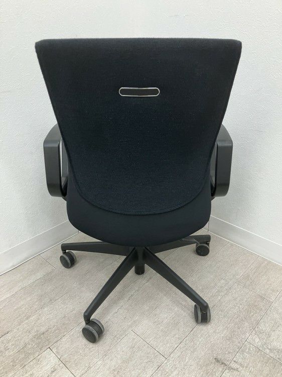 コクヨPUNTO(プント)チェア 固定肘付プントチェア 商品画像4