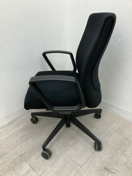 コクヨPUNTO(プント)チェア 固定肘付プントチェア 商品画像5