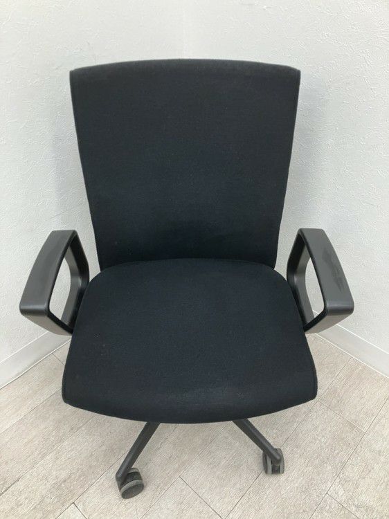 コクヨPUNTO(プント)チェア 固定肘付プントチェア 商品画像6