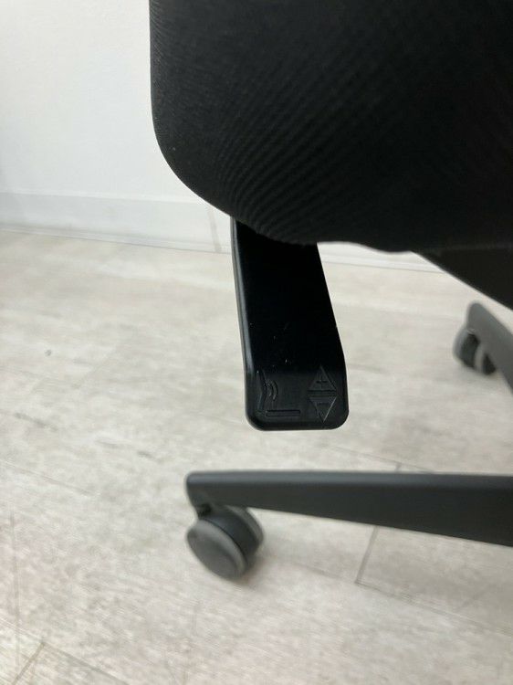 コクヨPUNTO(プント)チェア 固定肘付プントチェア 商品画像16