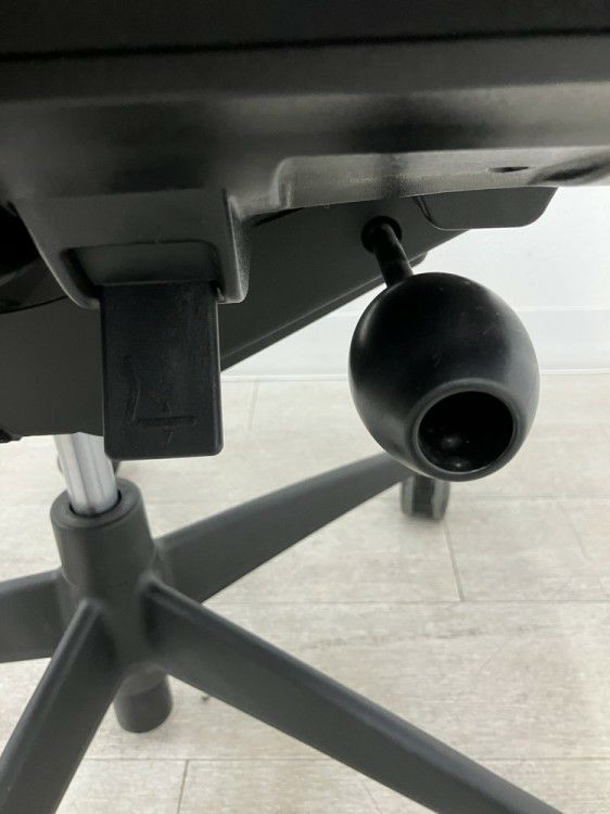 コクヨPUNTO(プント)チェア 固定肘付プントチェア 商品画像17