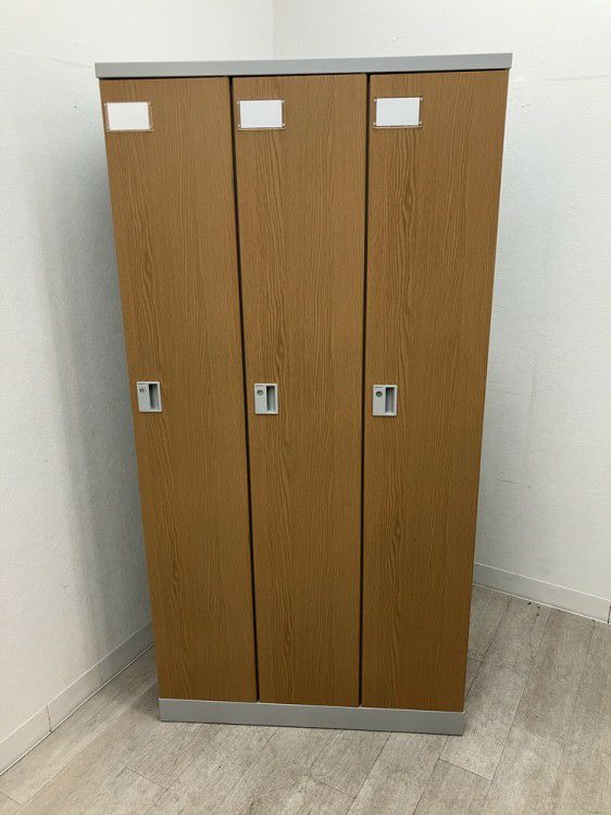 コクヨシーフォートシリーズ 3人用ロッカー 商品画像2