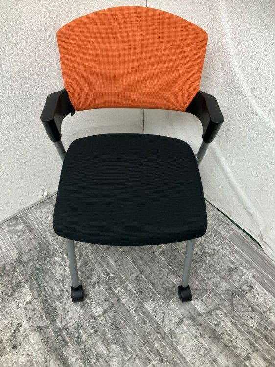 コクヨプロッティシリーズ プロッティチェア 商品画像3