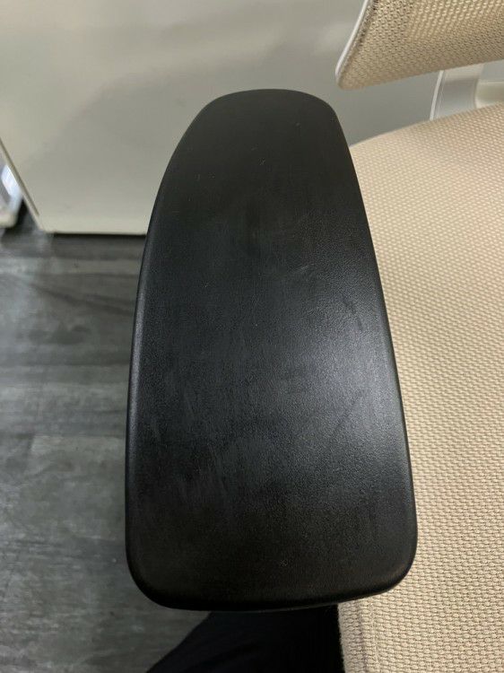 イトーキCeleeo(セレーオ)シリーズ 可動肘付セレーオチェア 商品画像6