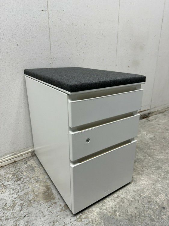 コクヨGX(ジーエックス)シリーズ インワゴン 商品画像1