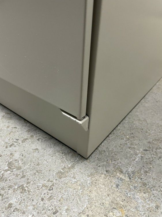 オカムラKZ-Ⅱシリーズ 9人用ロッカー 商品画像5