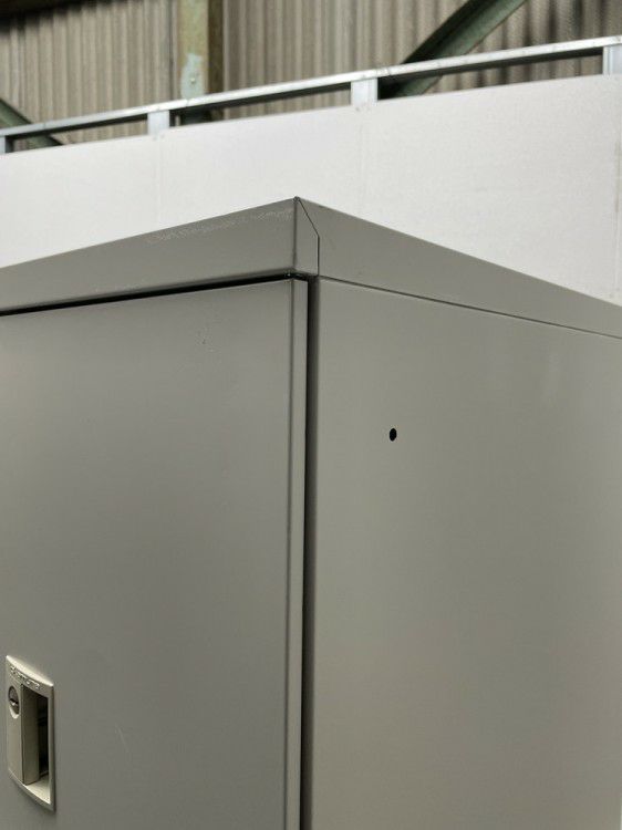 オカムラKZ-Ⅱシリーズ 9人用ロッカー 商品画像16