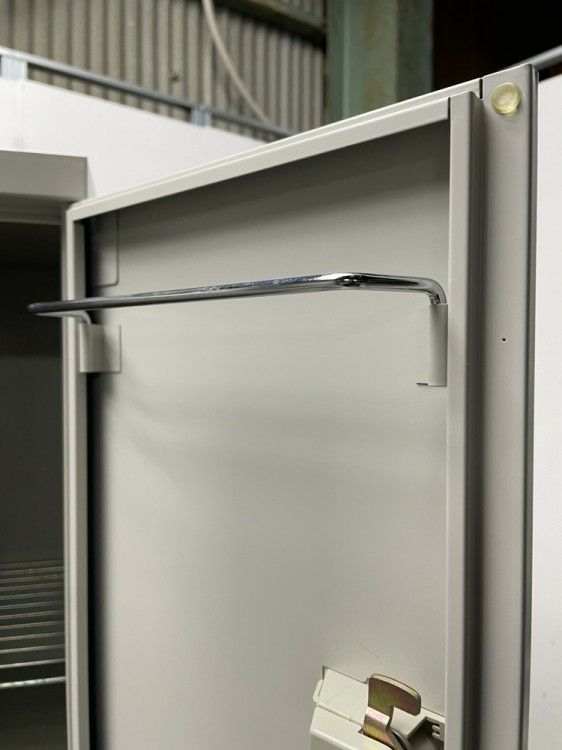 オカムラKZ-Ⅱシリーズ 9人用ロッカー 商品画像21