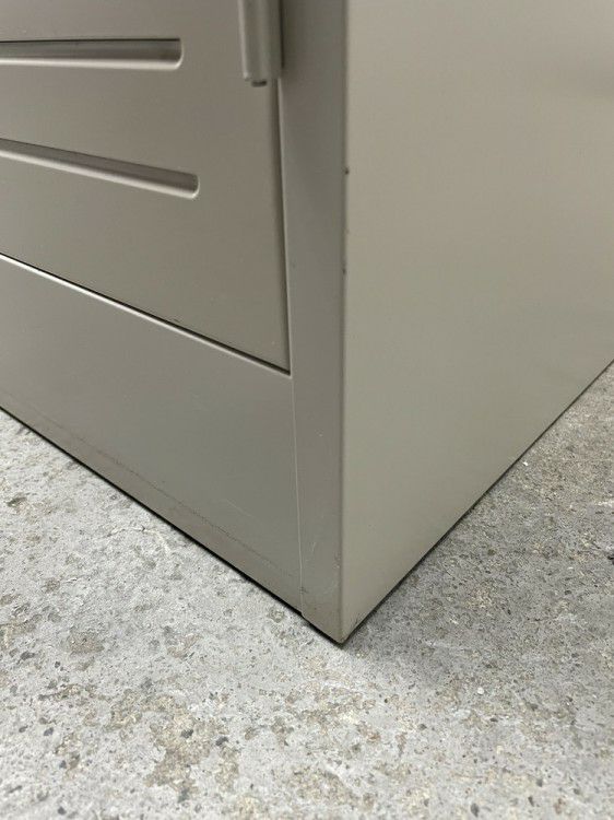 コクヨLKシリーズ　（コクヨ） 3人用ロッカー 商品画像5