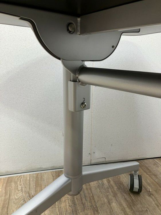 コクヨアットラボシリーズ 1060サイドスタックテーブル 商品画像5