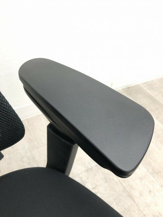 コクヨ Duora2(デュオラ2)チェア 可動肘付デュオラ2チェア 商品画像9