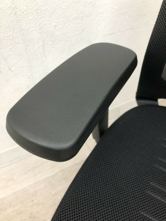 コクヨAIRFORT2(エアフォート2)シリーズ 可動肘付エアフォート2チェア 商品画像8