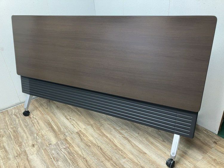 コクヨ1800サイドスタックテーブル 商品画像6