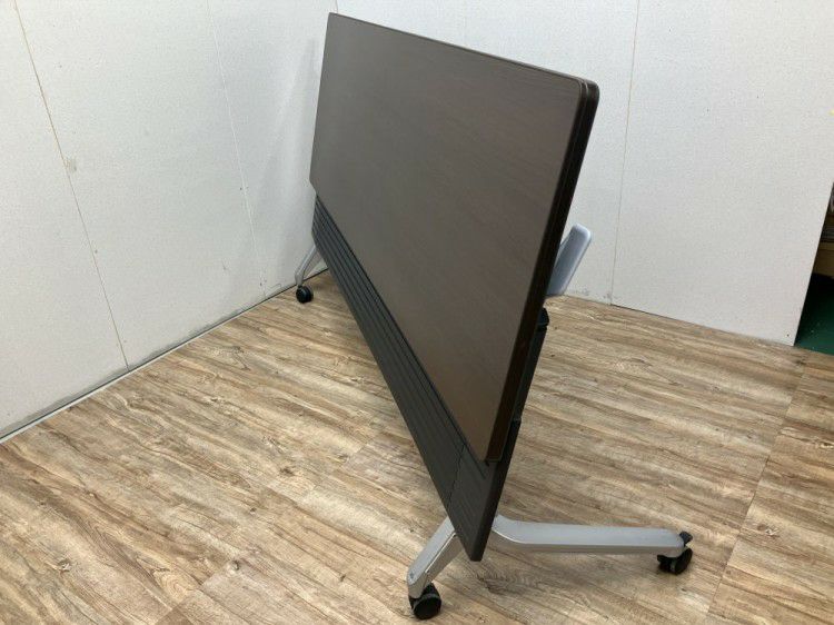 コクヨ1800サイドスタックテーブル 商品画像7