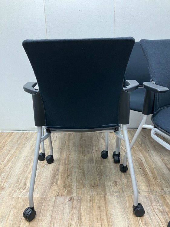 プラスキャスター付きチェダーチェア6脚セット 商品画像6