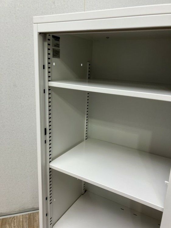 イトーキシンラインシリーズ 天板付き3扉スライド書庫 商品画像7