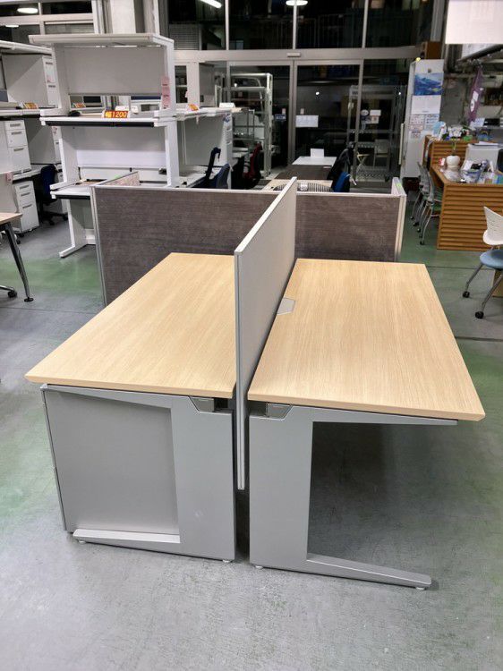 オカムラPro Unit(プロユニット)シリーズ 1600平デスク2台セット 商品画像2