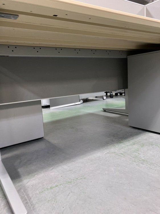 オカムラPro Unit(プロユニット)シリーズ 1600平デスク2台セット 商品画像4