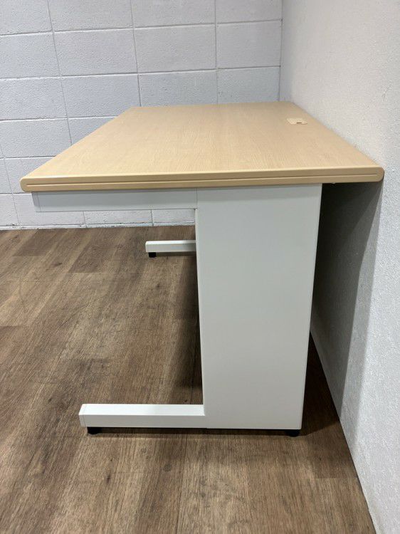 プラスフラットラインシリーズ 1200平デスク 商品画像7