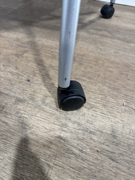 イトーキマノス(MANOSS)シリーズ ネスティングチェア 商品画像10