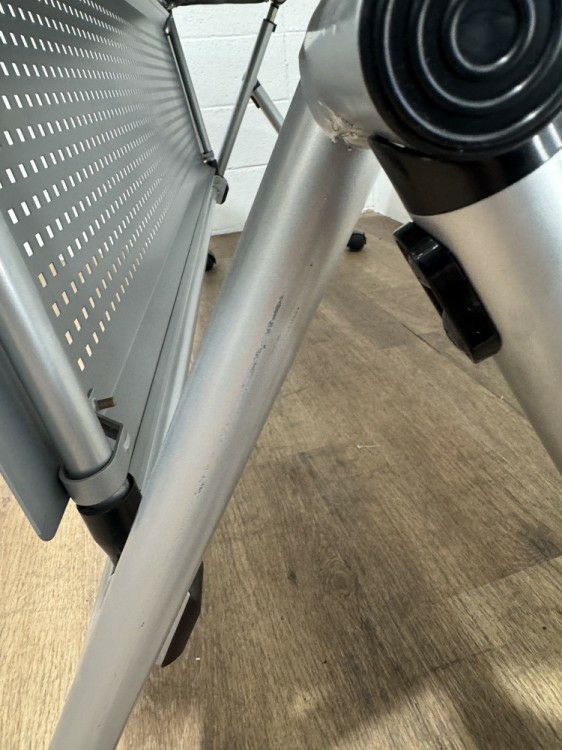 イトーキNX(エヌエックス)シリーズ 平行スタックテーブル 商品画像11