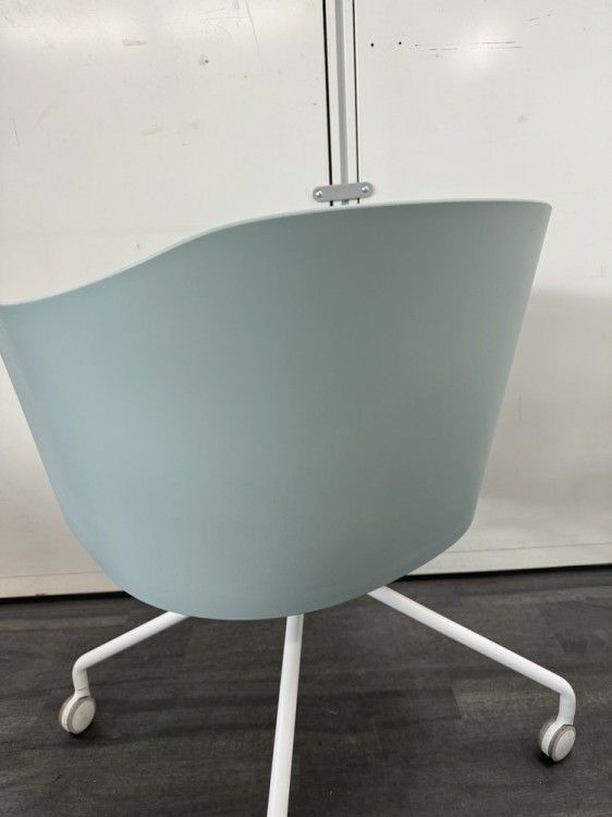 コクヨCOODE（コーデ）シリーズ ミーティングチェア 商品画像6