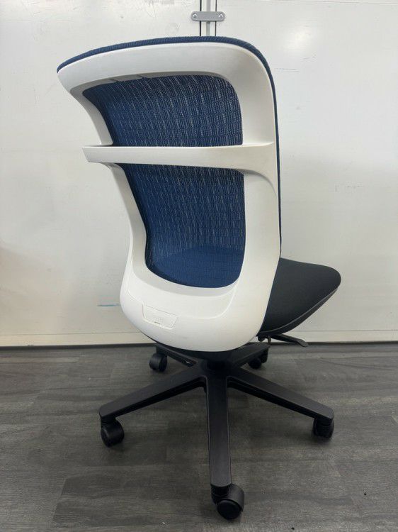 ナイキパウザシリーズ パウザチェア 商品画像2