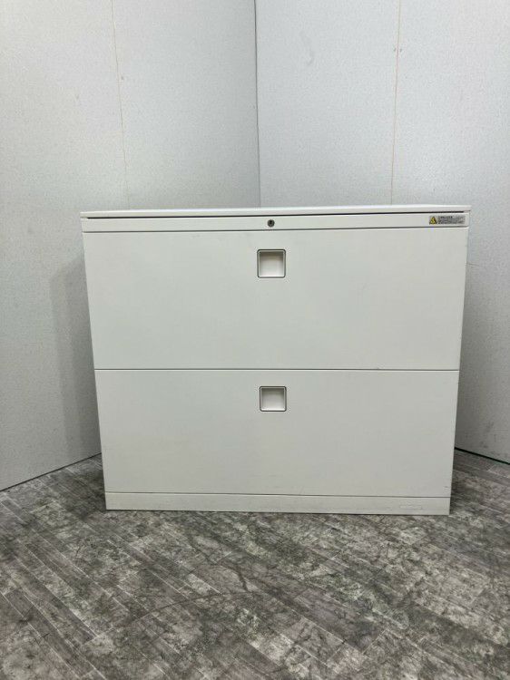 オカムラレクトラインシリーズ 天板付2段ラテラル書庫 商品画像1