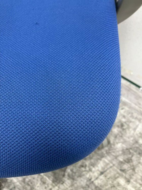 オカムラCG-Rチェア 固定肘付CG-Rチェア 商品画像5